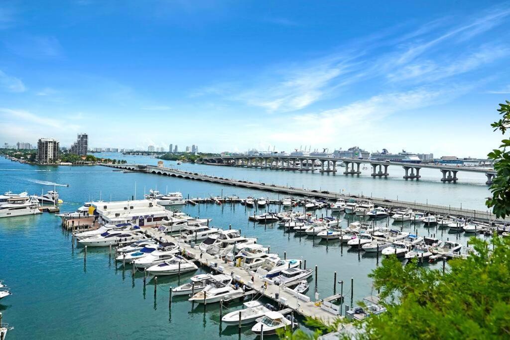 Enchanted! Miami Skyline & Water Views Διαμέρισμα Εξωτερικό φωτογραφία